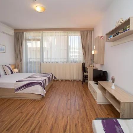 Apartament South Nesebăr