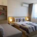 South Apartment *
